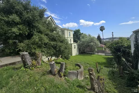 613 Georgia St, Vallejo, CA 94590 photo 9