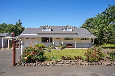 5519 Kay Dr, Windsor, CA 95492