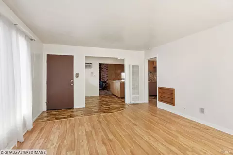 Living - 548 Peach St, Ukiah, CA 95482 photo 2 of 3