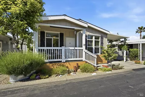 2412 Foothill Blvd #87, Calistoga, CA 94515