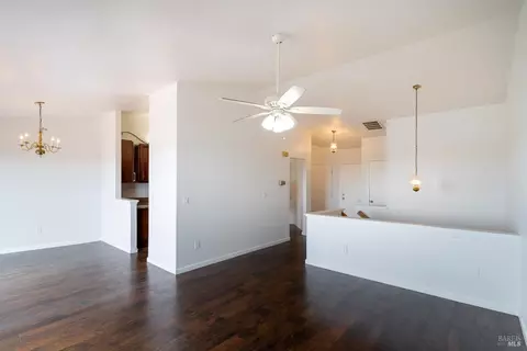 Living - 503 Bustos Pl, Bay Point, CA 94565 photo 2 of 5