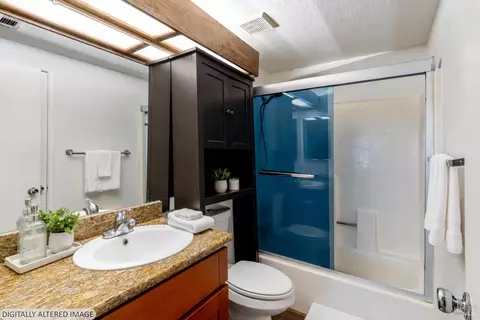 Bath - 503 Bustos Pl, Bay Point, CA 94565 photo 1 of 1