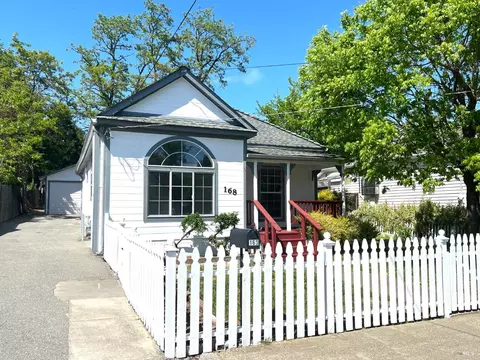 168 Pine St, Willits, CA 95490