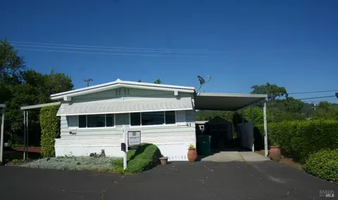41 Plymouth Way, Santa Rosa, CA 95403