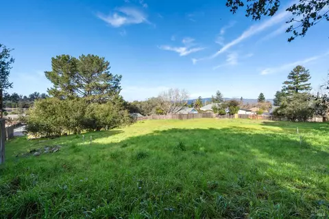 495 Cherry St, Petaluma, CA 94952 photo 9