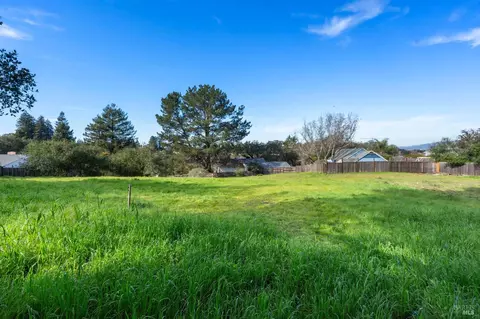 495 Cherry St, Petaluma, CA 94952 photo 8