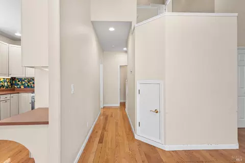 Entry Way - 961 Central Ave, Sonoma, CA 95476 photo 3 of 5