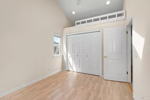 Bedroom - 961 Central Ave, Sonoma, CA 95476 photo 4 of 6