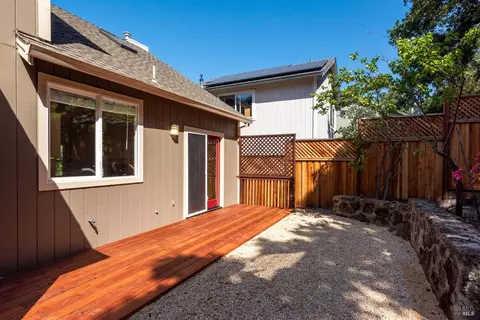 Exterior - 961 Central Ave, Sonoma, CA 95476 photo 6 of 6