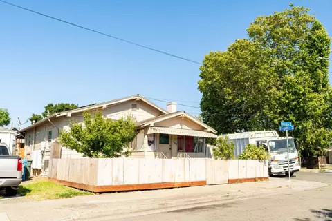 Exterior - 100 Gleason Ave, Vallejo, CA 94590 photo 4 of 8