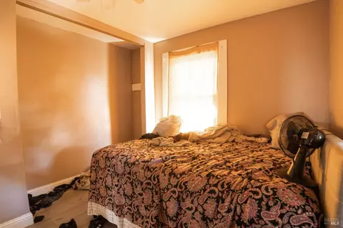 Bedroom - 100 Gleason Ave, Vallejo, CA 94590 photo 3 of 4