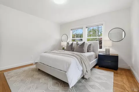 Bedroom - 283 E Blithedale Ave, Mill Valley, CA 94941 photo 2 of 6