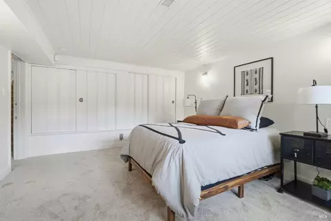Bedroom - 283 E Blithedale Ave, Mill Valley, CA 94941 photo 4 of 6