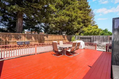 Exterior - 172 Pinto Dr, Vallejo, CA 94591 photo 12 of 20
