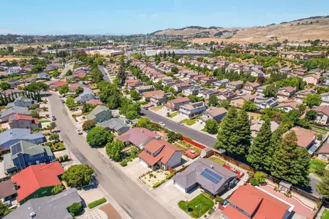 View/Area - 172 Pinto Dr, Vallejo, CA 94591 photo 2 of 8