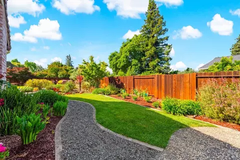501 Walnut Dr, Fairfield, CA 94534 photo 52
