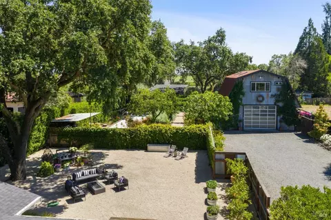 Exterior - 1067-1069 Darms Ln, Napa, CA 94558 photo 30 of 38