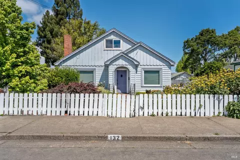 Exterior - 132 E Valley St, Willits, CA 95490 photo 10 of 10