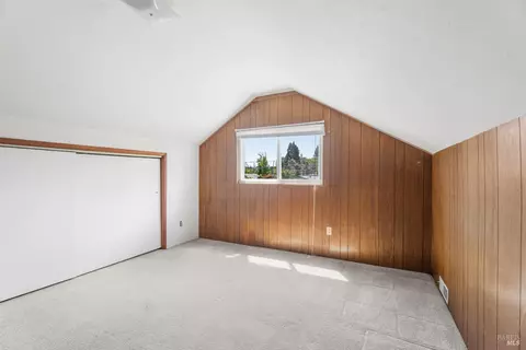 Bedroom - 132 E Valley St, Willits, CA 95490 photo 3 of 4