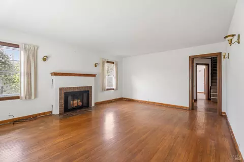 Living - 132 E Valley St, Willits, CA 95490 photo 2 of 2