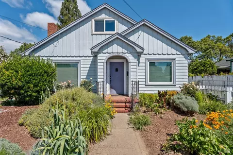 132 E Valley St, Willits, CA 95490