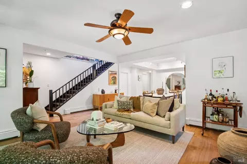 Living - 12 Ridgeway Ln, Larkspur, CA 94939 photo 3 of 4