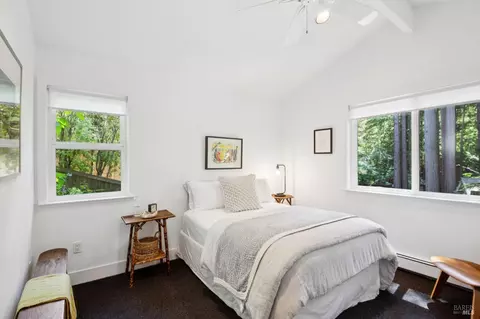 Bedroom - 12 Ridgeway Ln, Larkspur, CA 94939 photo 4 of 4