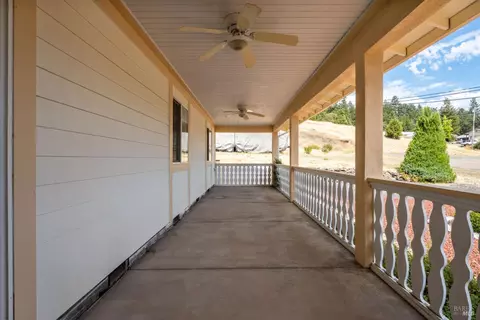 25815 Hawk Dr, Willits, CA 95490 photo 8