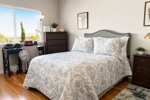 Bedroom - 1740 Durrow Ct, Vallejo, CA 94591 photo 1 of 5