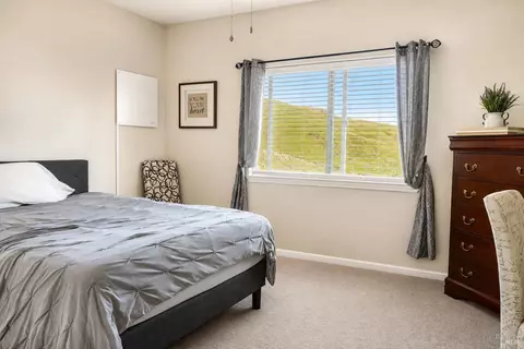 Bedroom - 1740 Durrow Ct, Vallejo, CA 94591 photo 5 of 5