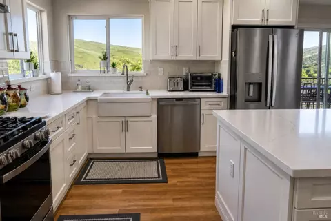 Kitchen - 1740 Durrow Ct, Vallejo, CA 94591 photo 5 of 5
