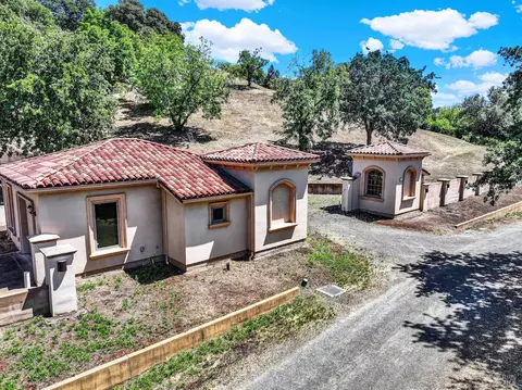 4117 Caligiuri Canyon Rd, Vacaville, CA 95688
