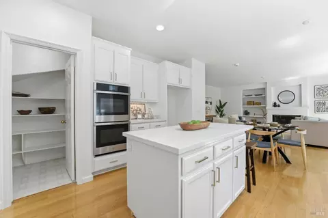 Kitchen - 5148 Renaissance Ct, Fairfield, CA 94534 photo 3 of 5