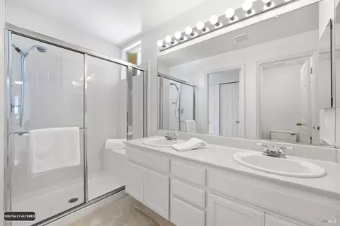 Bath - 5148 Renaissance Ct, Fairfield, CA 94534 photo 1 of 7