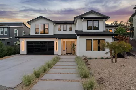 2154 Vintage Cir, Santa Rosa, CA 95404