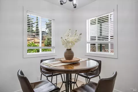 Dining - 2266 Monterey Ave, Martinez, CA 94553 photo 1 of 1