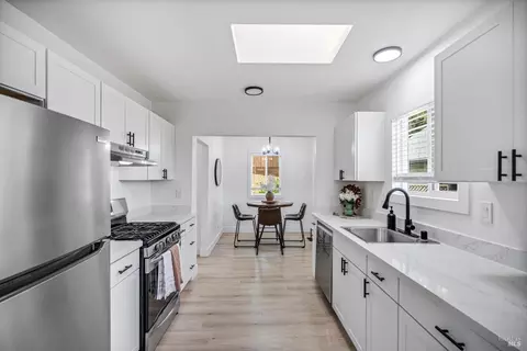 Kitchen - 2266 Monterey Ave, Martinez, CA 94553 photo 1 of 4