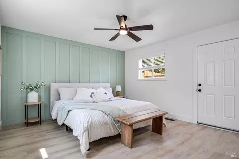 Bedroom - 2266 Monterey Ave, Martinez, CA 94553 photo 3 of 3