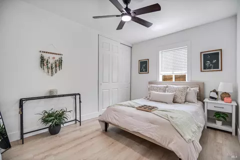 Bedroom - 2266 Monterey Ave, Martinez, CA 94553 photo 1 of 3
