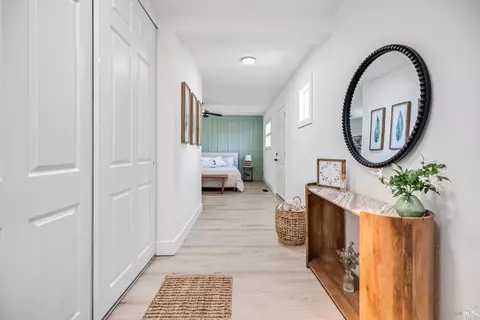 Entry Way - 2266 Monterey Ave, Martinez, CA 94553 photo 1 of 1