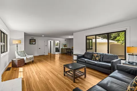 1670 Muller Dr, Napa, CA 94558