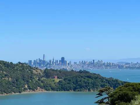 View/Area - 616 Ridge Rd, Tiburon, CA 94920 photo 2 of 10