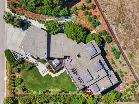 View/Area - 616 Ridge Rd, Tiburon, CA 94920 photo 4 of 10