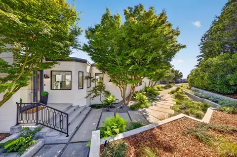 Exterior - 616 Ridge Rd, Tiburon, CA 94920 photo 6 of 14