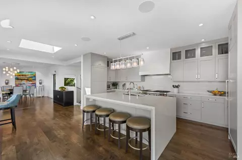 Kitchen - 616 Ridge Rd, Tiburon, CA 94920 photo 3 of 6