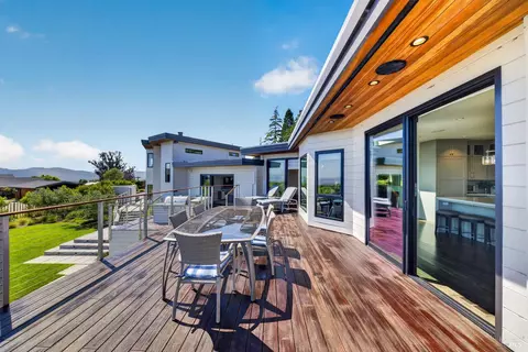 Exterior - 616 Ridge Rd, Tiburon, CA 94920 photo 9 of 14