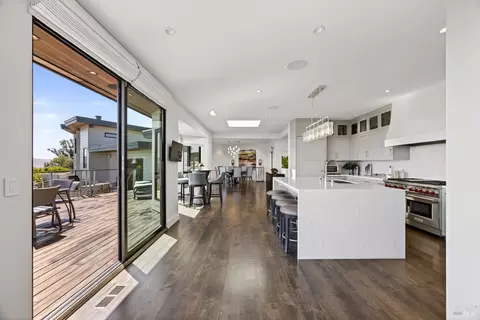 Kitchen - 616 Ridge Rd, Tiburon, CA 94920 photo 2 of 6