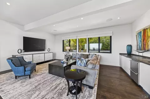 Living - 616 Ridge Rd, Tiburon, CA 94920 photo 8 of 11