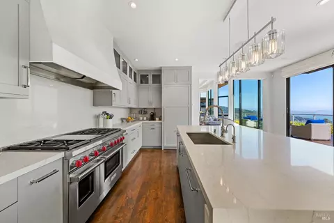 Kitchen - 616 Ridge Rd, Tiburon, CA 94920 photo 5 of 5