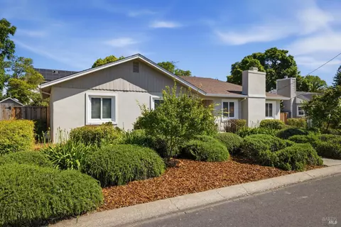 2090 Euclid Ave, Napa, CA 94558